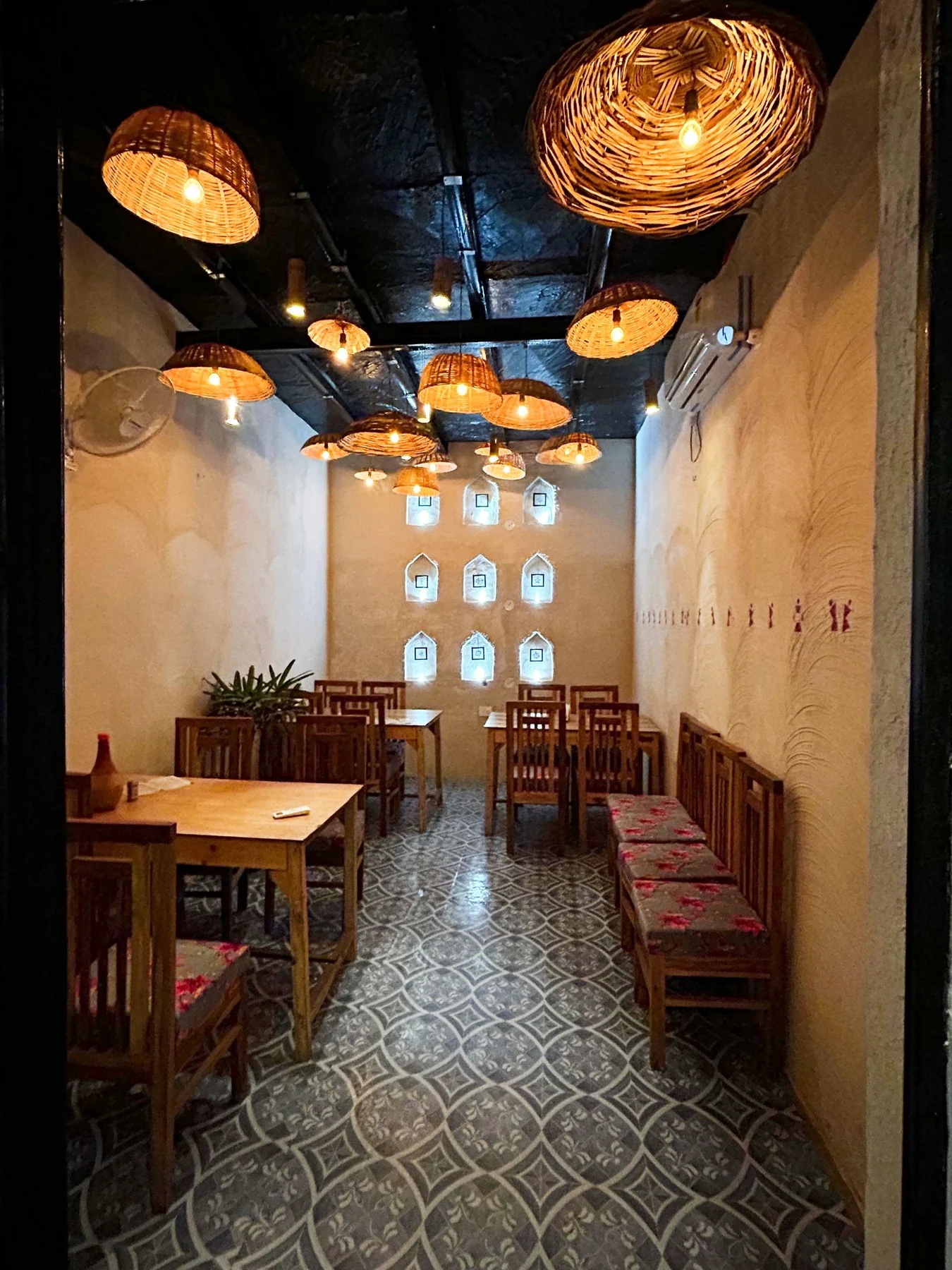 Mud House Café interior in Sector 121 Noida by Architects Valley